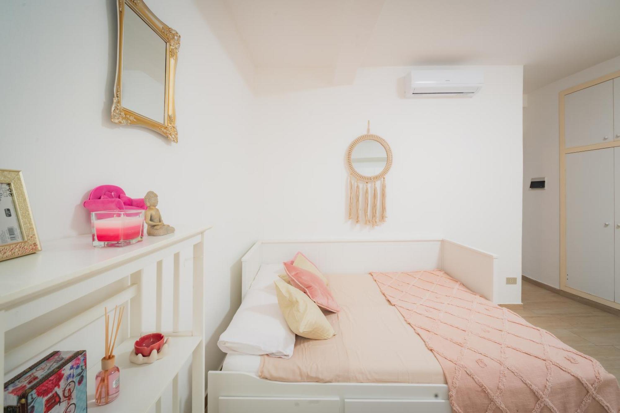 Suite "Castello" Del Garda - Apt Per Coppie Garda Desenzano del Garda Ngoại thất bức ảnh